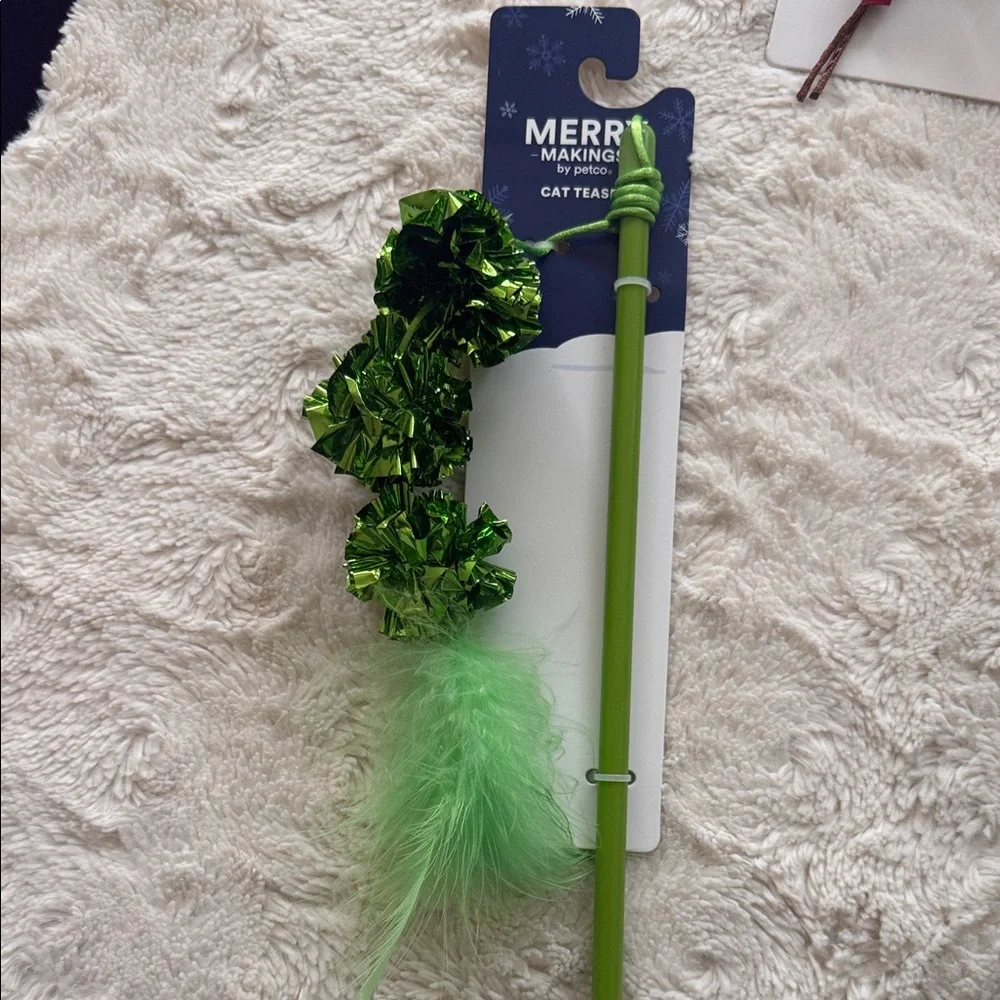 Cat Toy Set - Festive Red, Green, and Yellow - Picture 3 of 5
